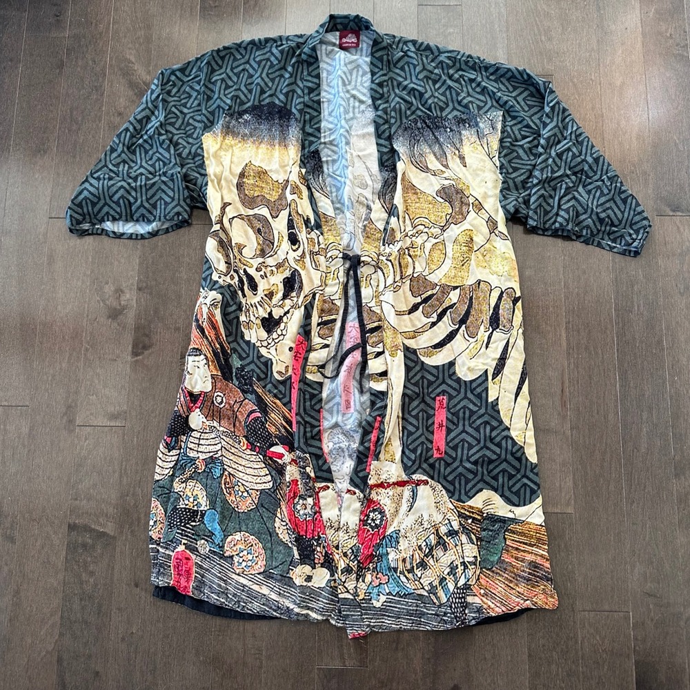 Japanese Style Kimono Cardigan Gashadokuro Skeleton Artwork +Nippon‎ DNA
